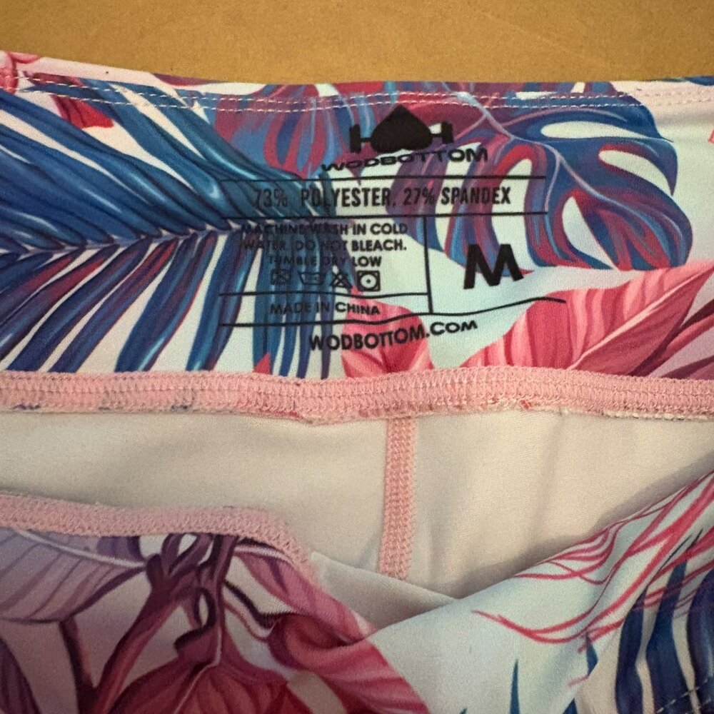 Tropical WOD Bottom Shorts - Picture 2 of 3